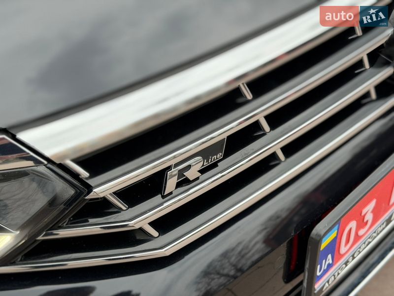 Универсал Volkswagen Passat 2016 в Ровно