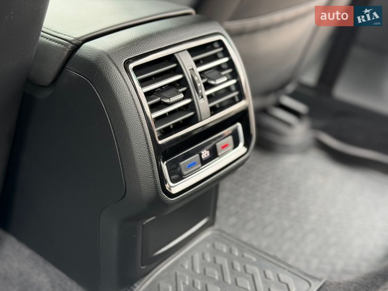 Универсал Volkswagen Passat 2016 в Ровно