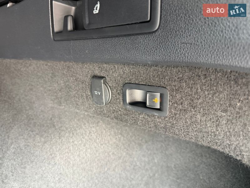 Универсал Volkswagen Passat 2016 в Ровно