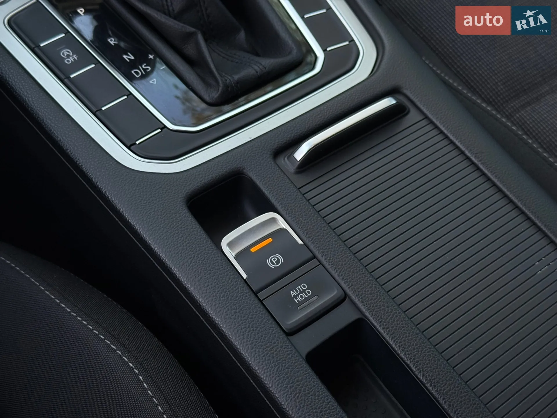 2015 Volkswagen Passat - мініатюра 30