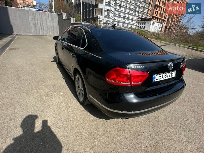 Седан Volkswagen Passat 2014 в Черновцах