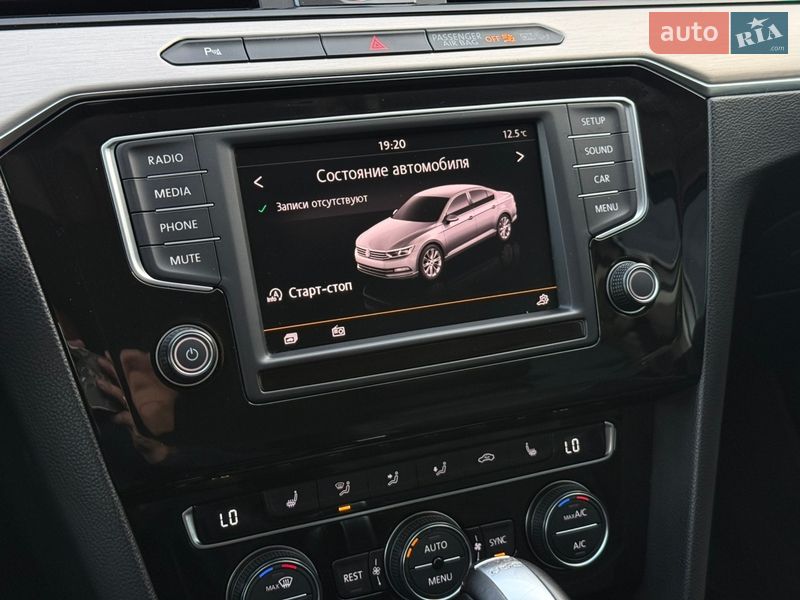 Седан Volkswagen Passat 2016 в Калуші