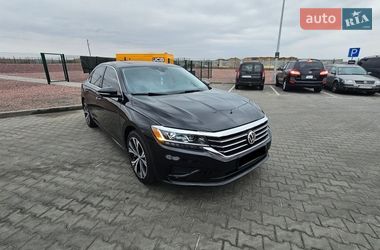 Седан Volkswagen Passat 2021 в Киеве