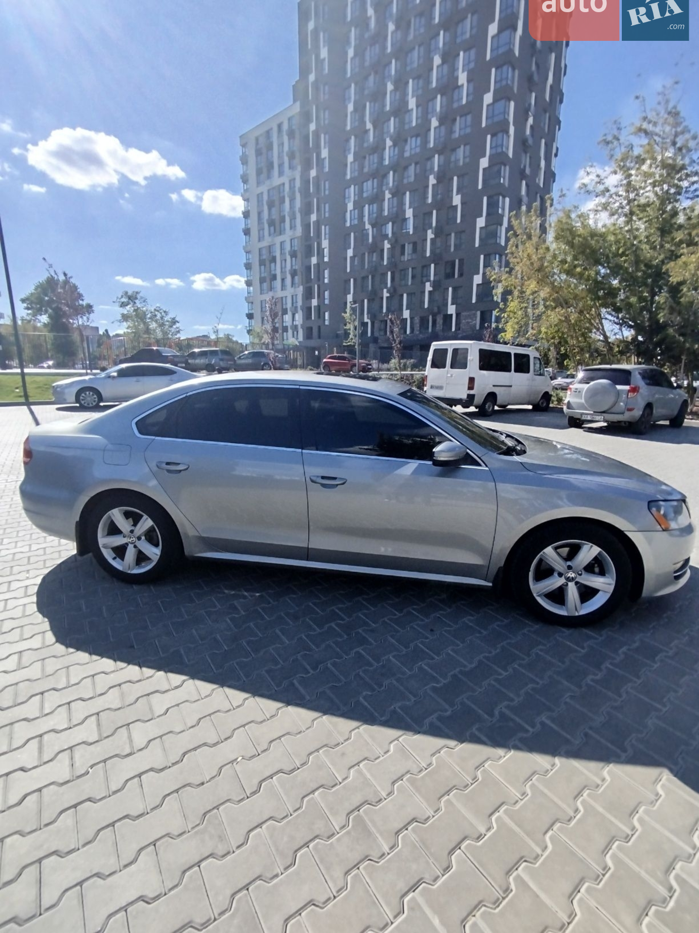 2013 Volkswagen Passat - мініатюра 2