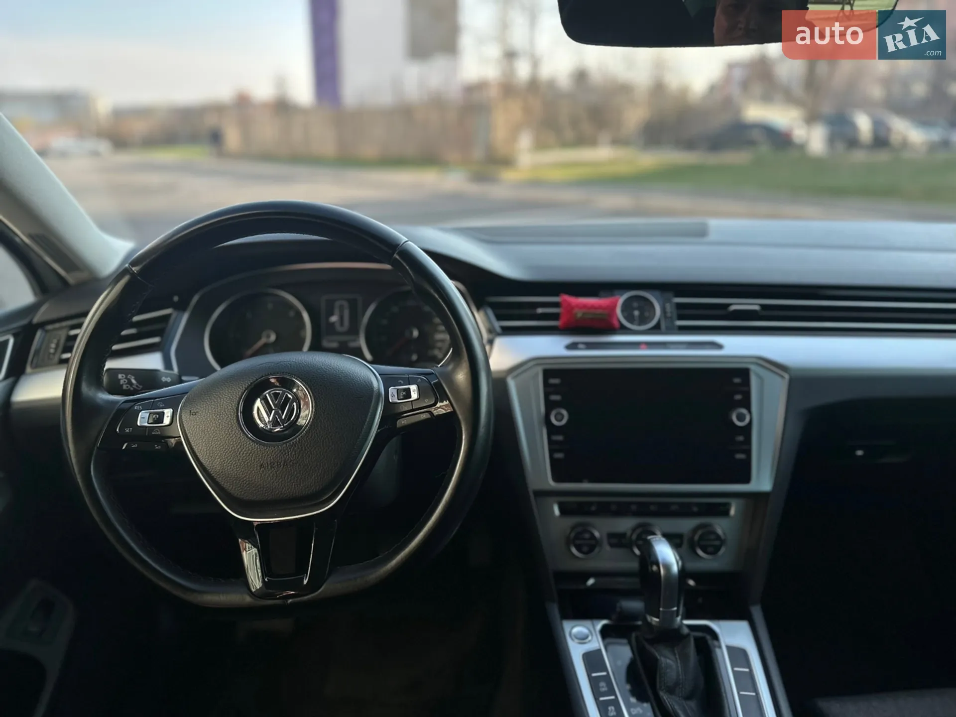 2017 Volkswagen Passat - мініатюра 17