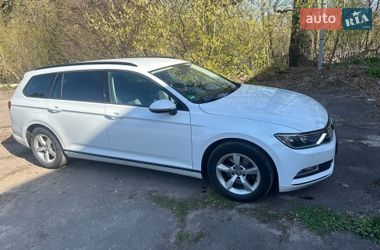 Универсал Volkswagen Passat 2015 в Житомире