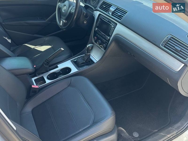 Седан Volkswagen Passat 2013 в Броварах