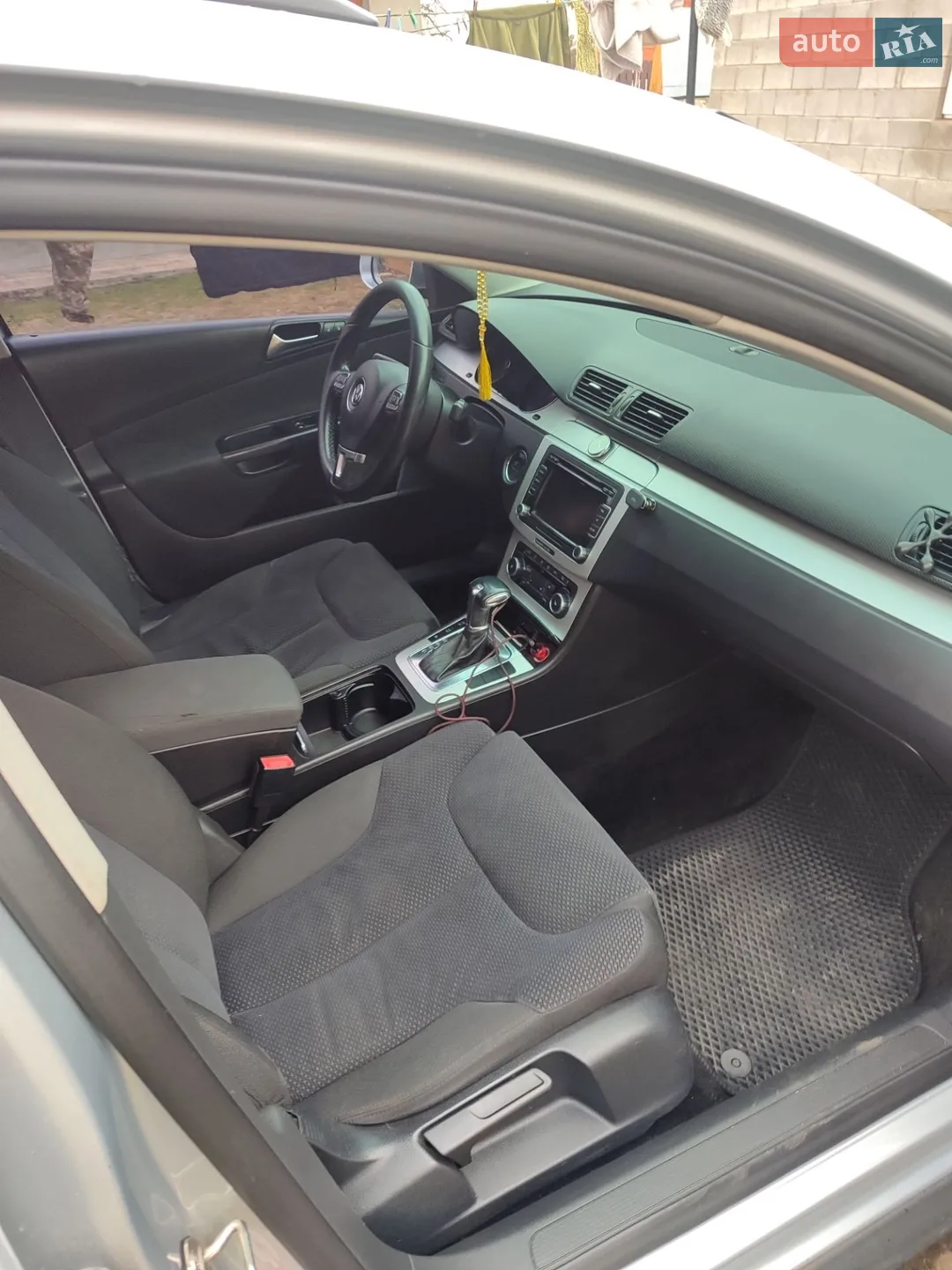 2010 Volkswagen Passat - мініатюра 10