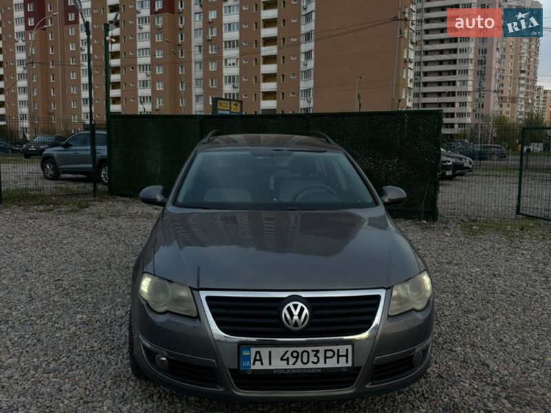 Универсал Volkswagen Passat 2006 в Киеве