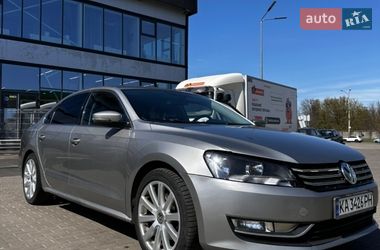 Седан Volkswagen Passat 2013 в Києві