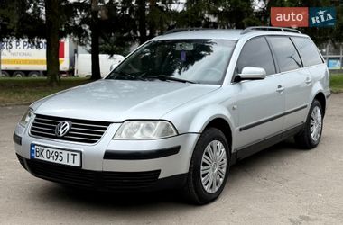 Универсал Volkswagen Passat 2001 в Ровно