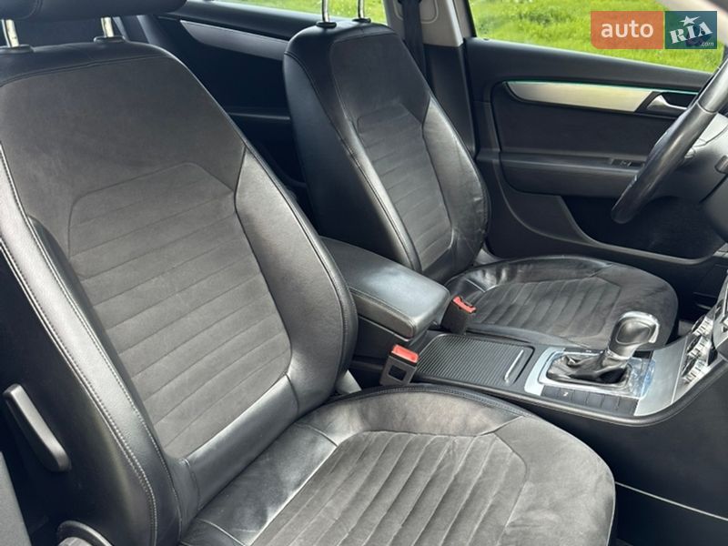 Седан Volkswagen Passat 2012 в Каменском