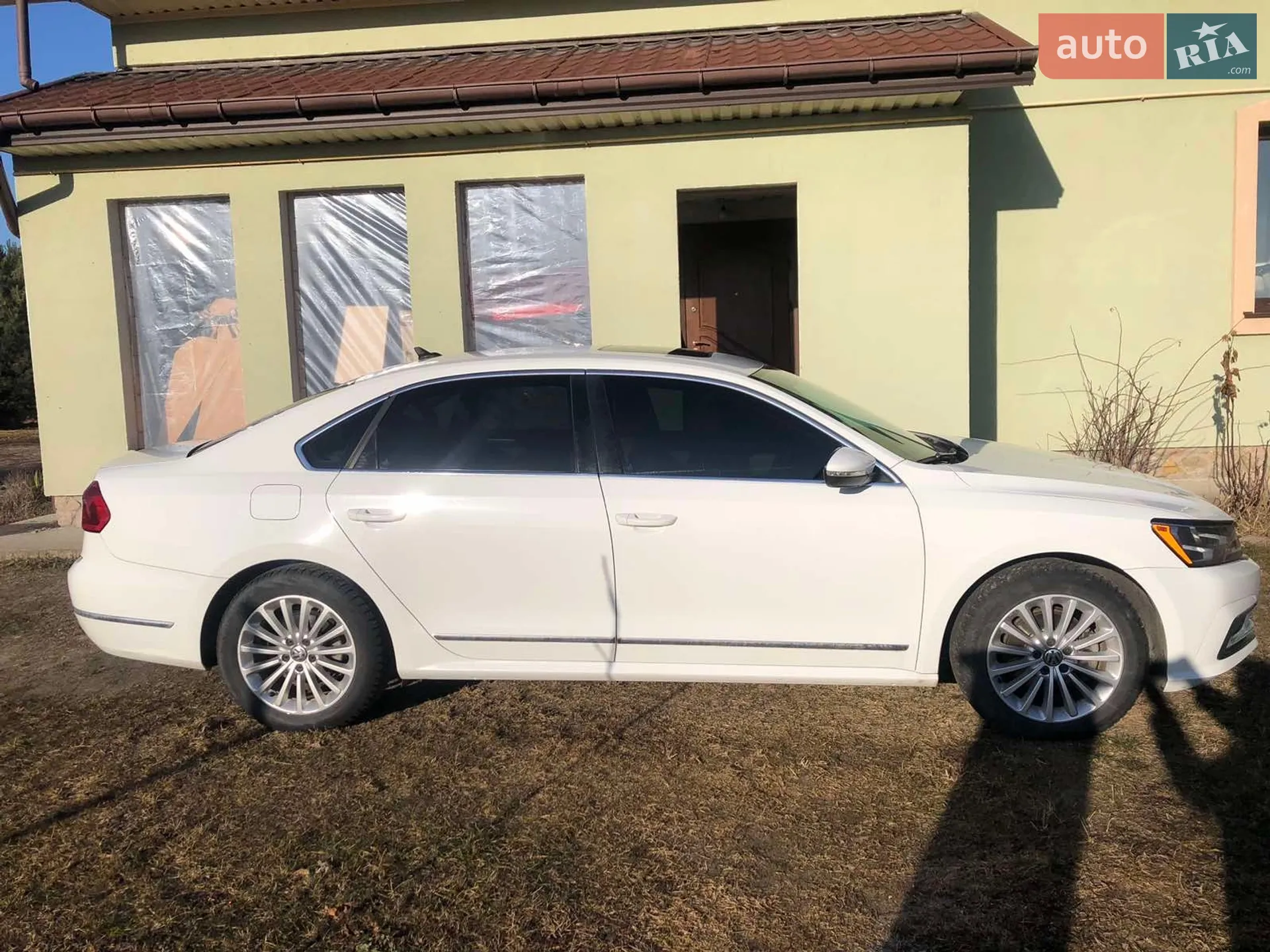2016 Volkswagen Passat - мініатюра 2