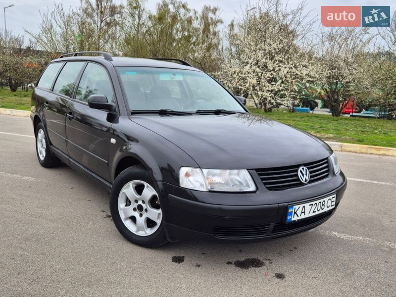 Универсал Volkswagen Passat 2000 в Буче
