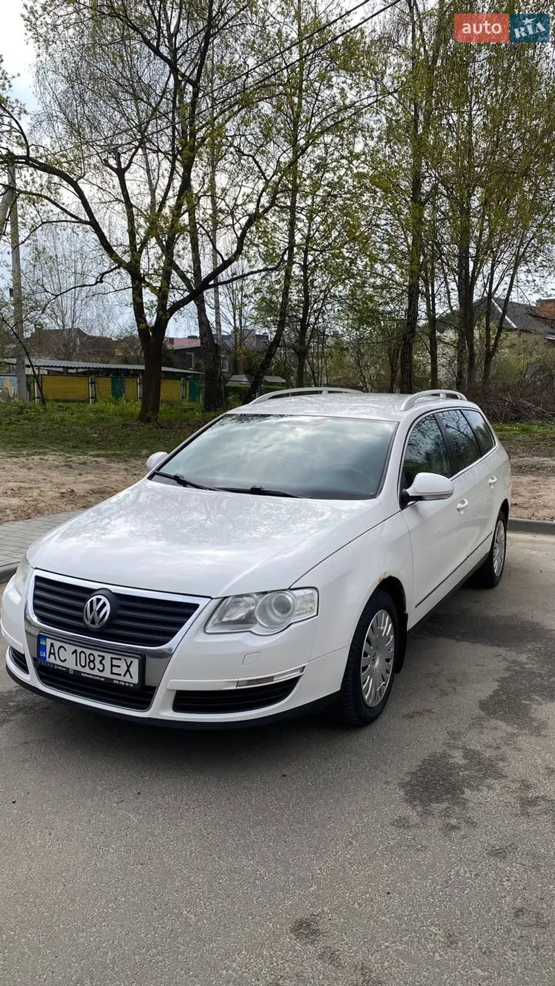2010 Volkswagen Passat - мініатюра 15
