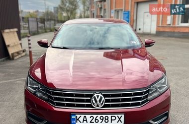 Седан Volkswagen Passat 2016 в Києві