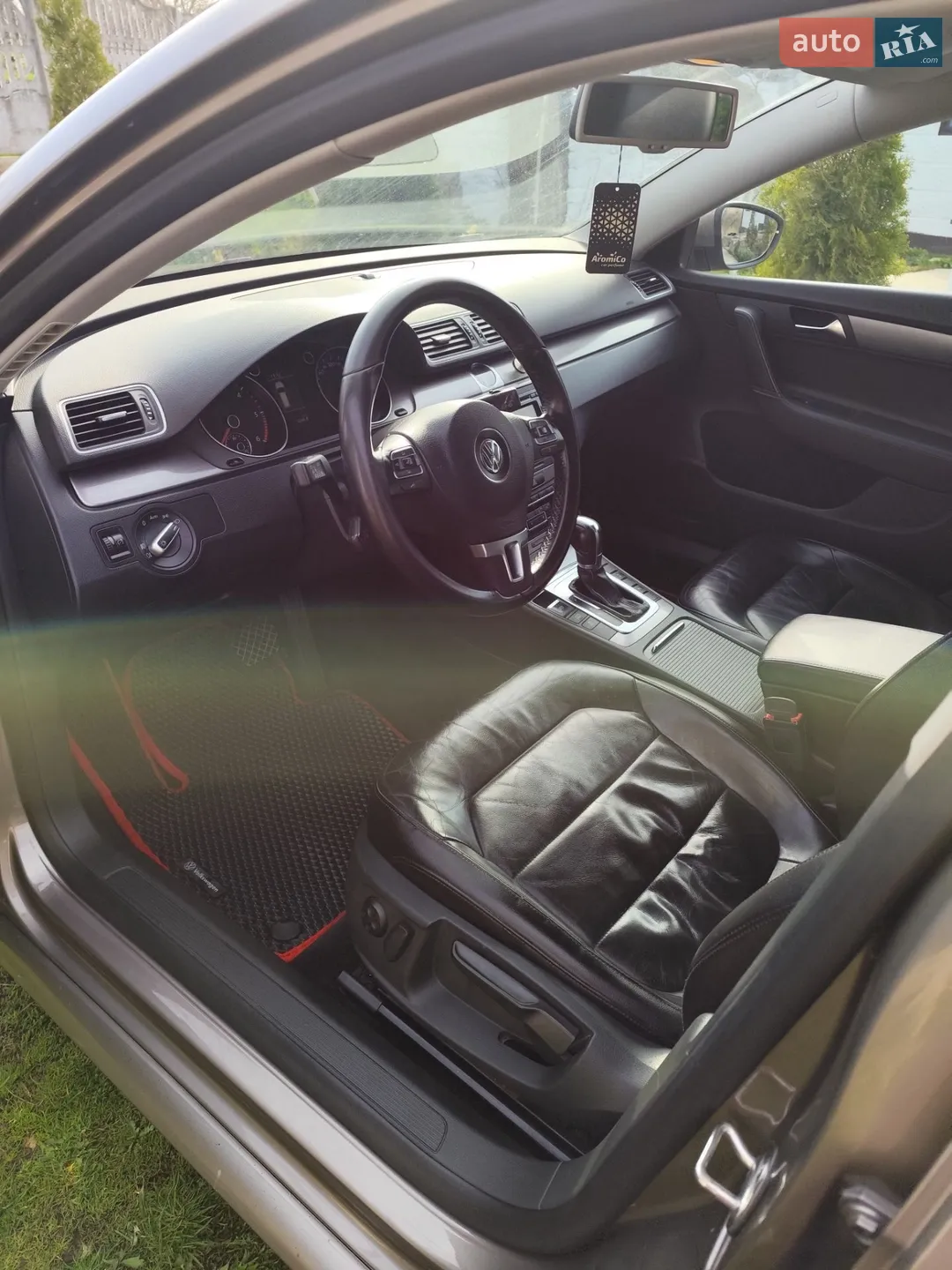 2011 Volkswagen Passat - мініатюра 10