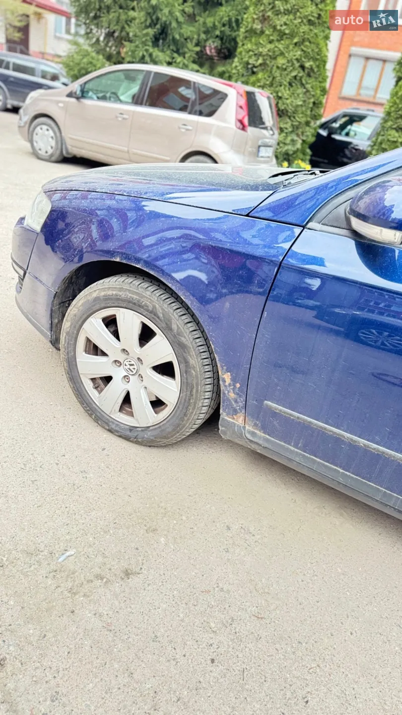 2010 Volkswagen Passat - мініатюра 5