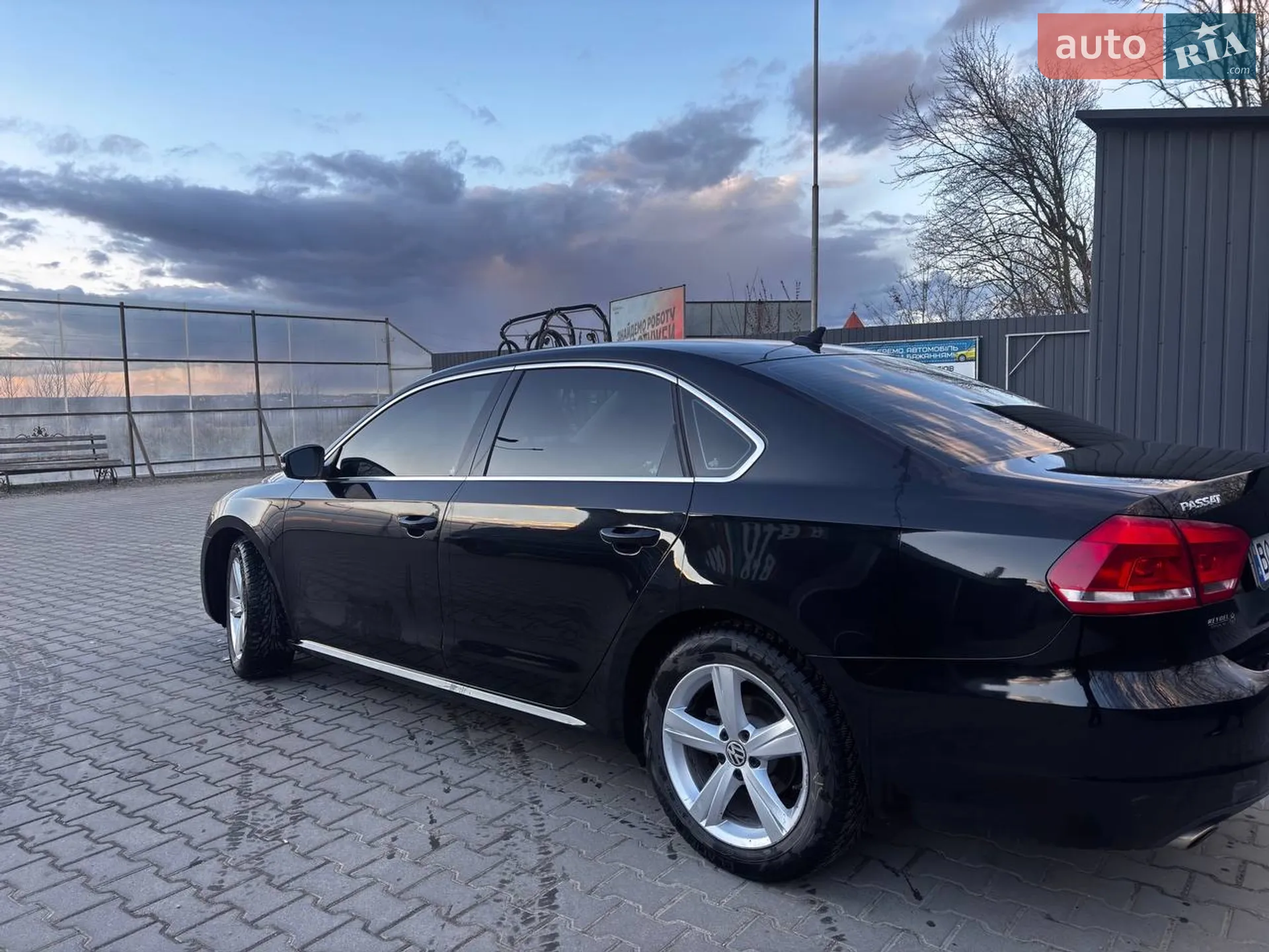 2012 Volkswagen Passat - мініатюра 3