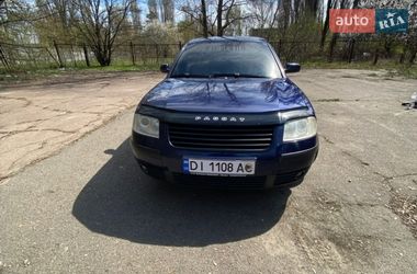 Седан Volkswagen Passat 2003 в Броварах