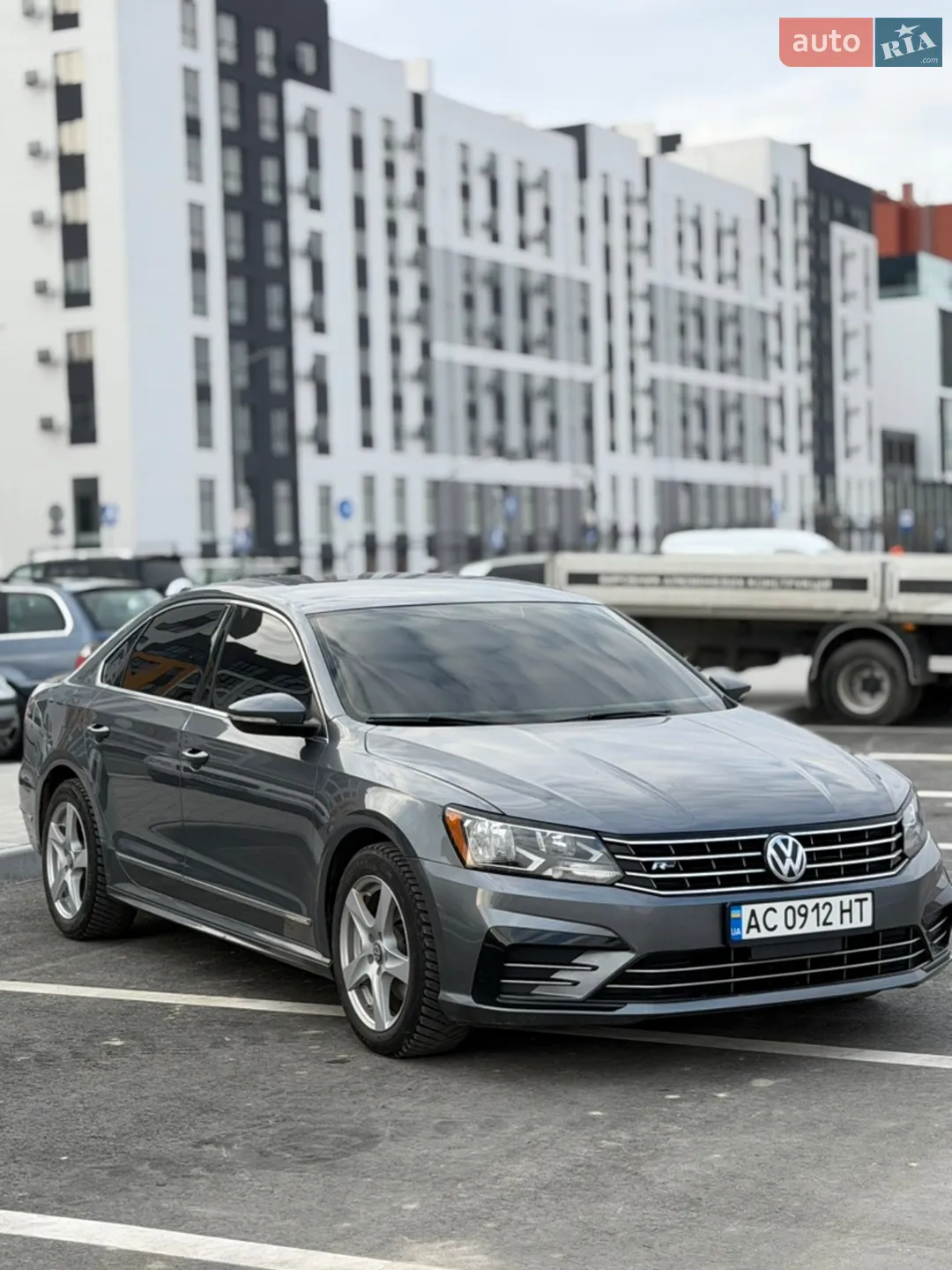 2016 Volkswagen Passat - мініатюра 8