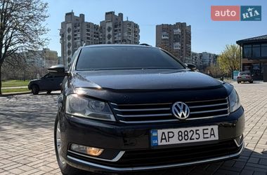 Універсал Volkswagen Passat 2012 в Запоріжжі