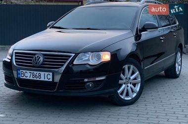 Універсал Volkswagen Passat 2007 в Жовкві