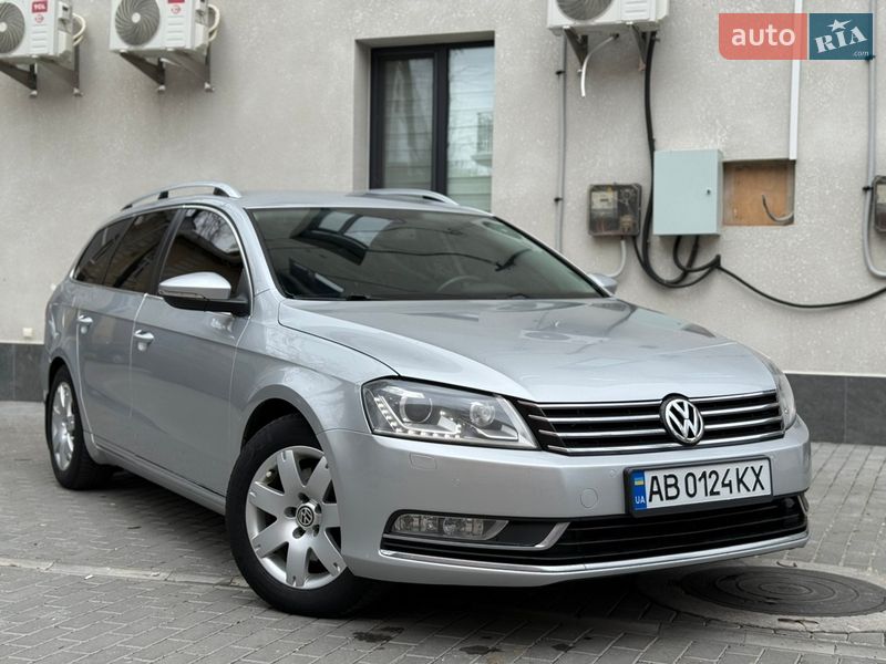 Volkswagen Passat 2011