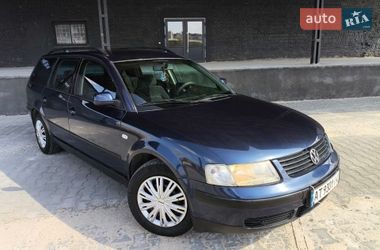 Універсал Volkswagen Passat 1998 в Надвірній