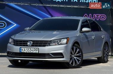Седан Volkswagen Passat 2016 в Запорожье