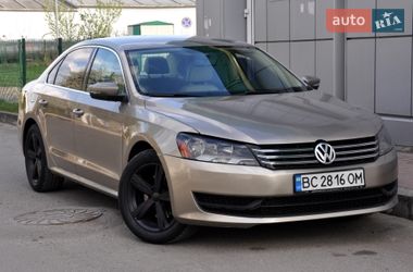 Седан Volkswagen Passat 2015 в Львове