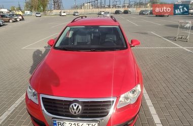 Универсал Volkswagen Passat 2010 в Львове