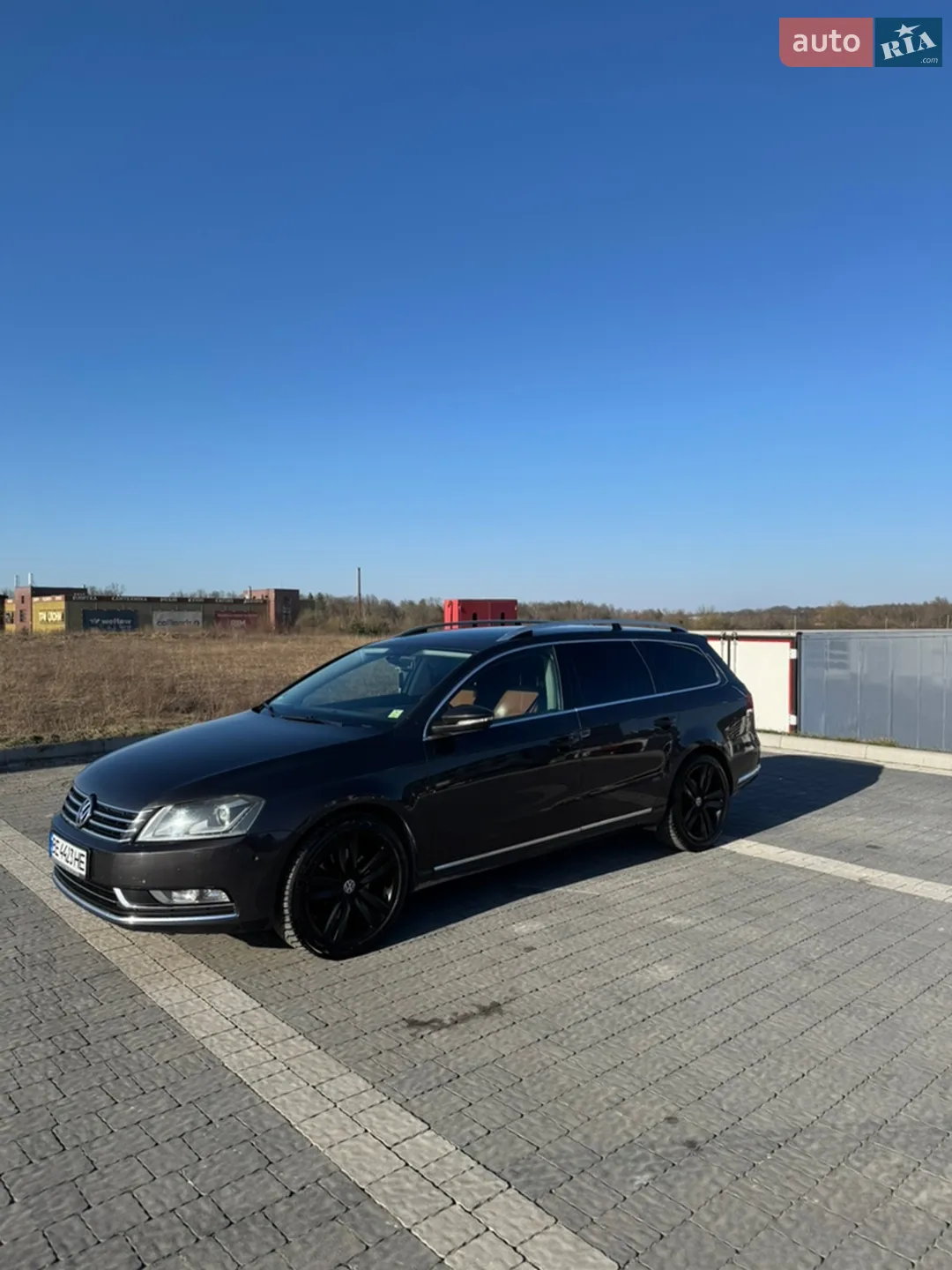 2011 Volkswagen Passat - мініатюра 2
