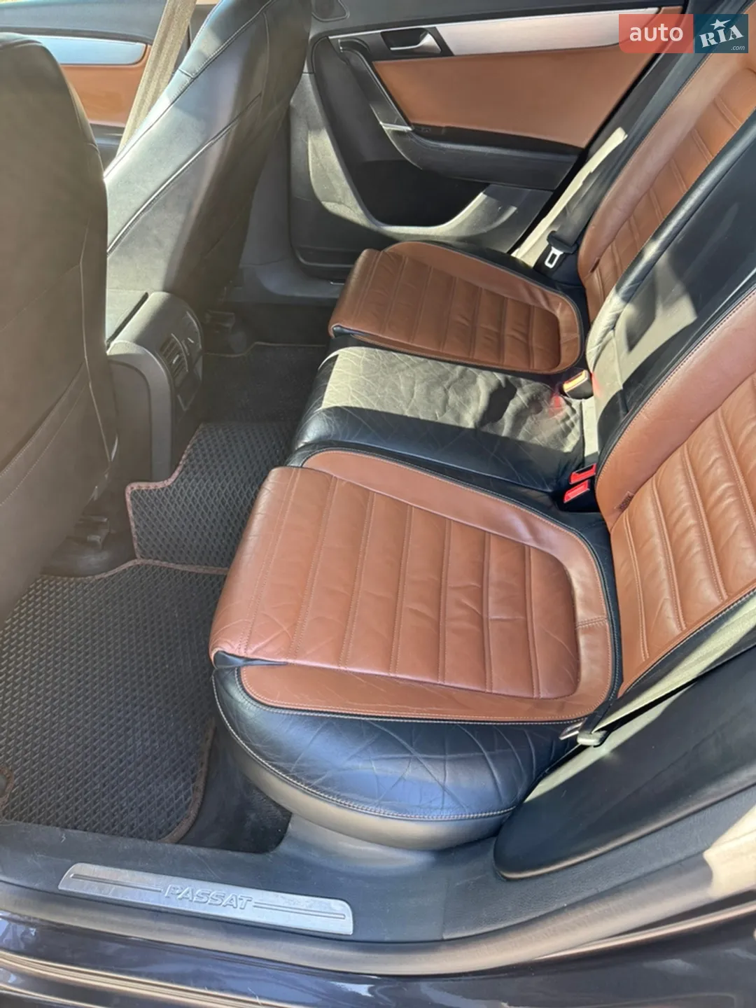 2011 Volkswagen Passat - мініатюра 13