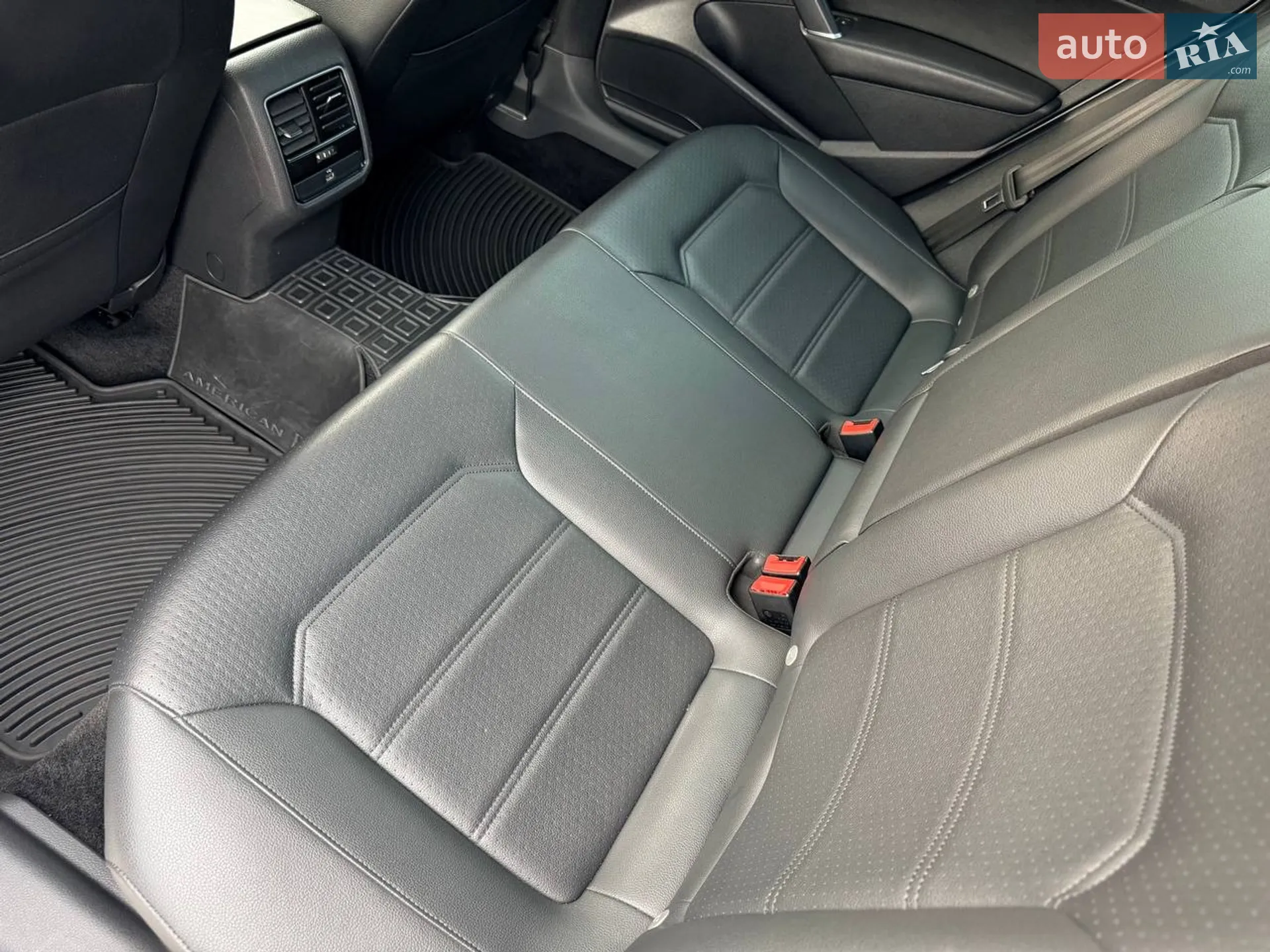 2016 Volkswagen Passat - мініатюра 29