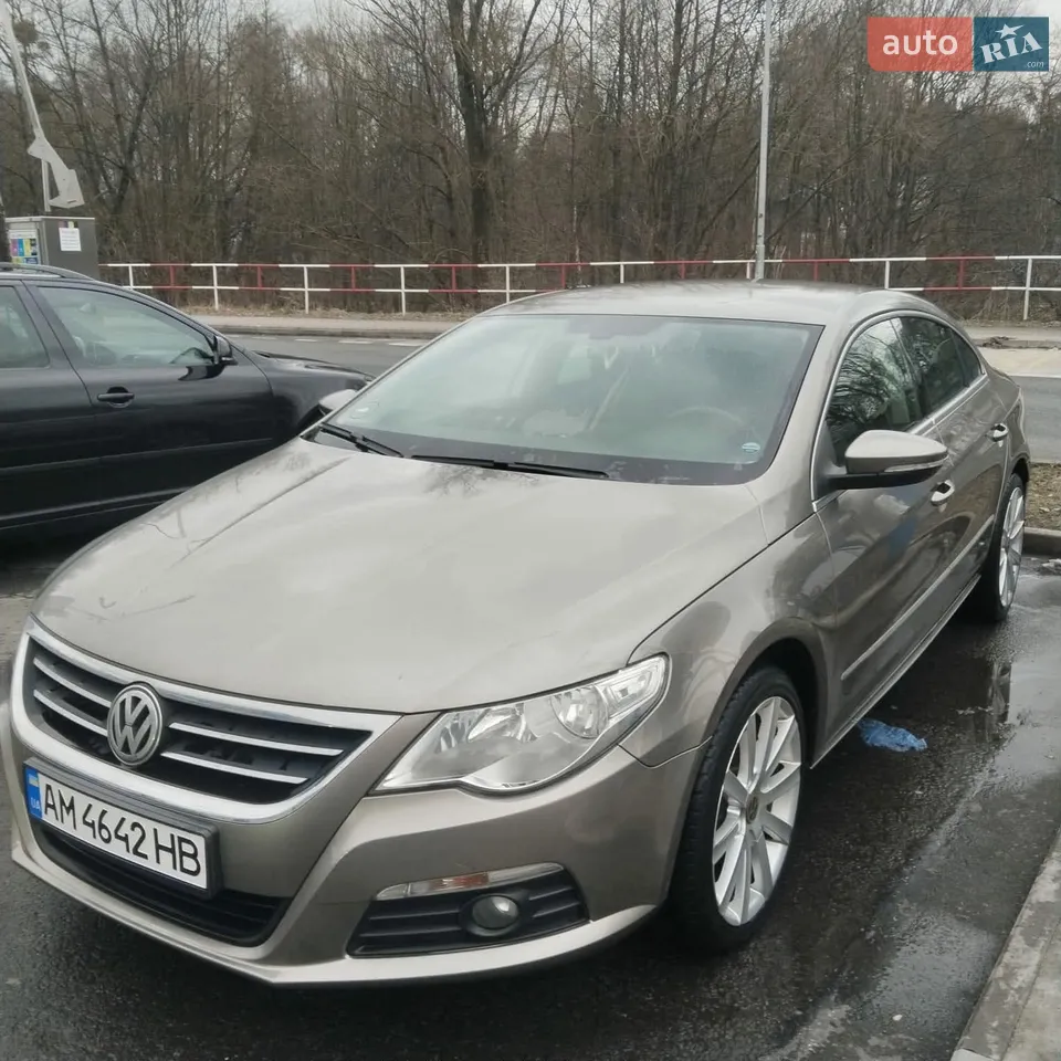 2010 Volkswagen Passat - мініатюра 23