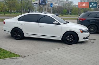 Седан Volkswagen Passat 2014 в Запорожье