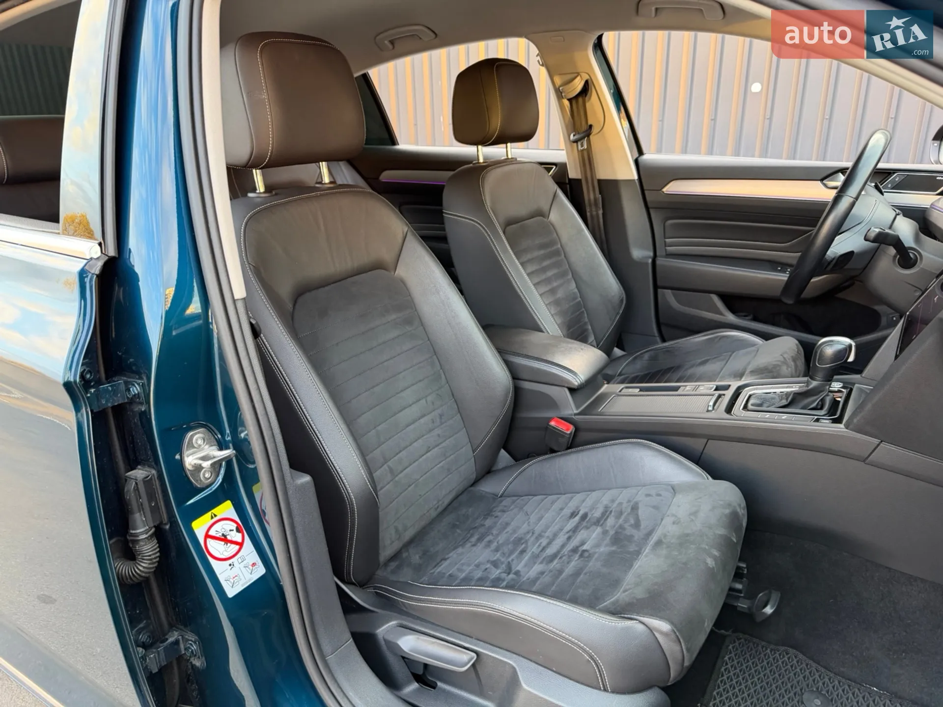2019 Volkswagen Passat - мініатюра 18