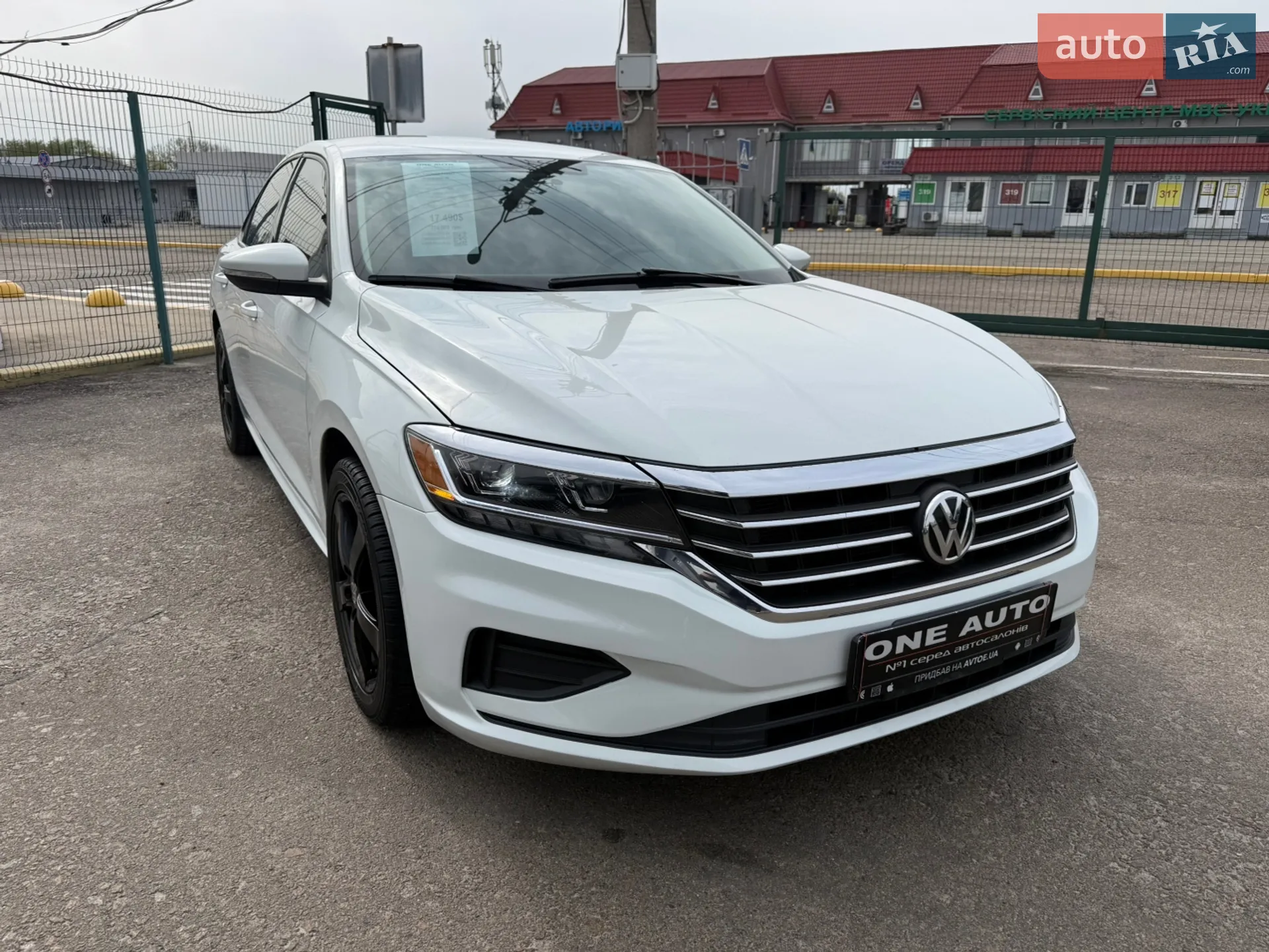 2019 Volkswagen Passat - мініатюра 2