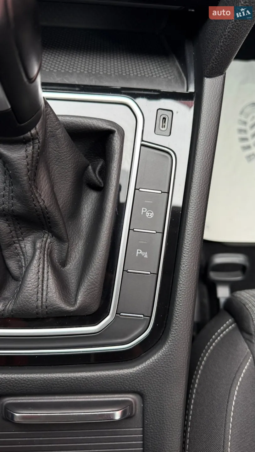 2019 Volkswagen Passat - мініатюра 44