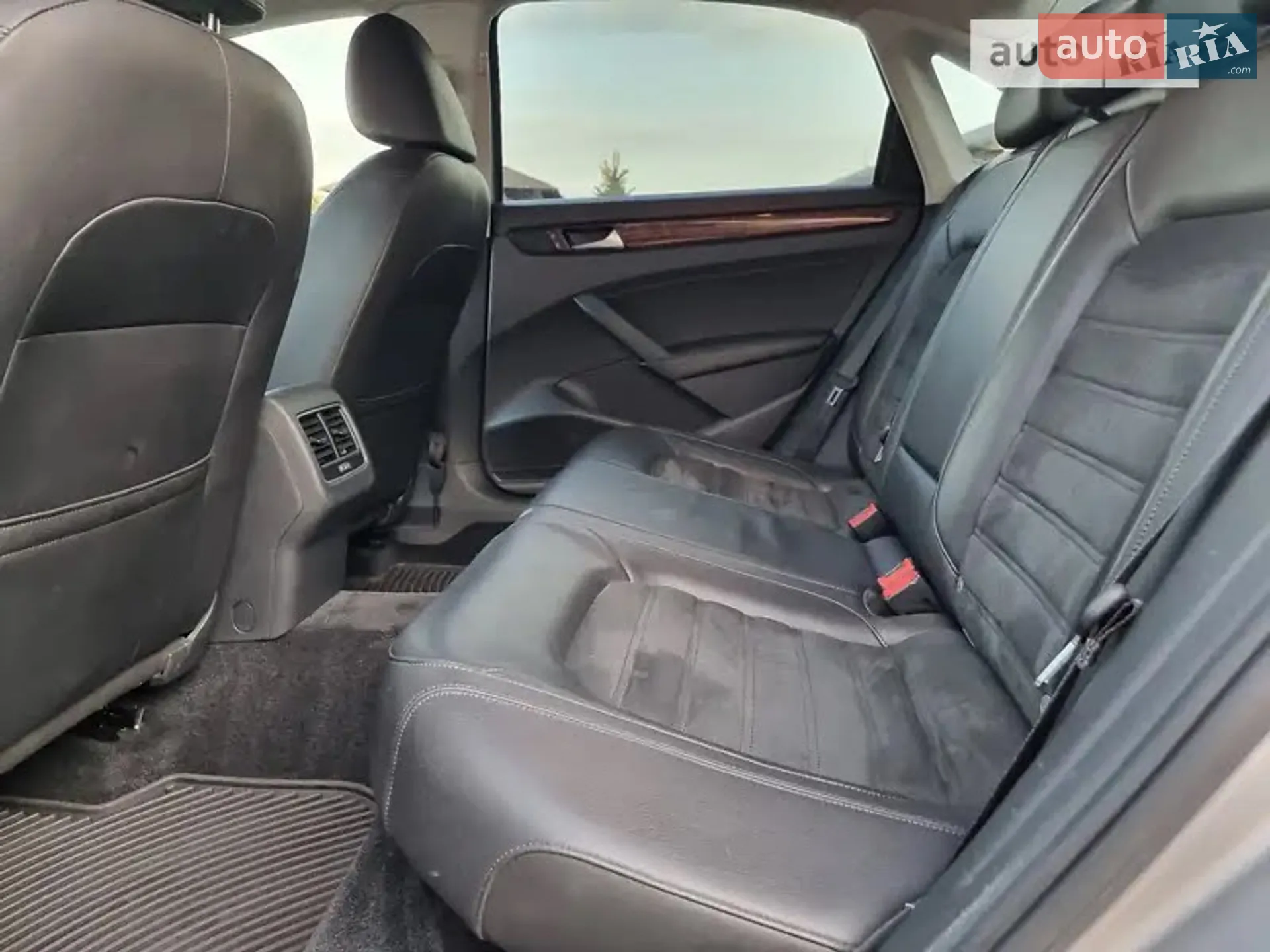 2012 Volkswagen Passat - мініатюра 25