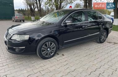 Седан Volkswagen Passat 2006 в Теофиполе