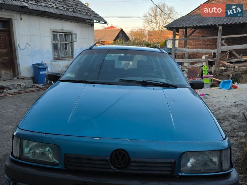Volkswagen Passat 1993