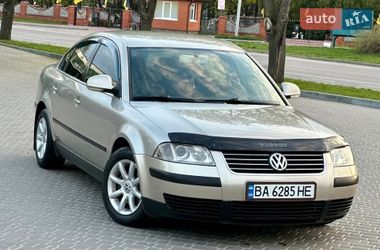 Седан Volkswagen Passat 2004 в Кропивницком