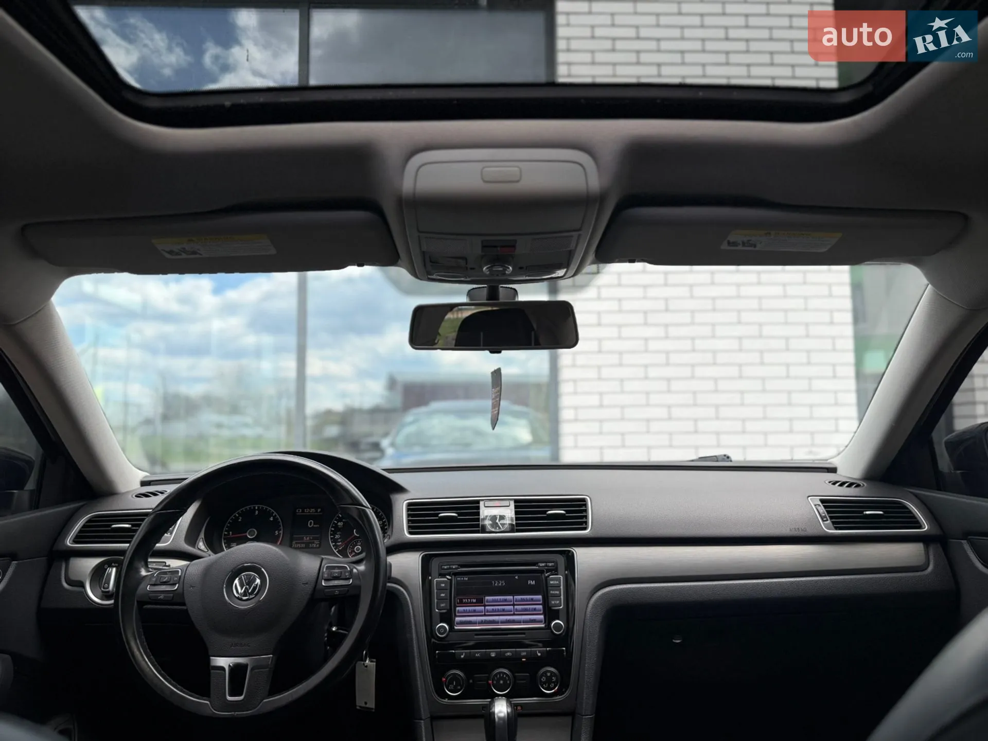 2015 Volkswagen Passat - мініатюра 19