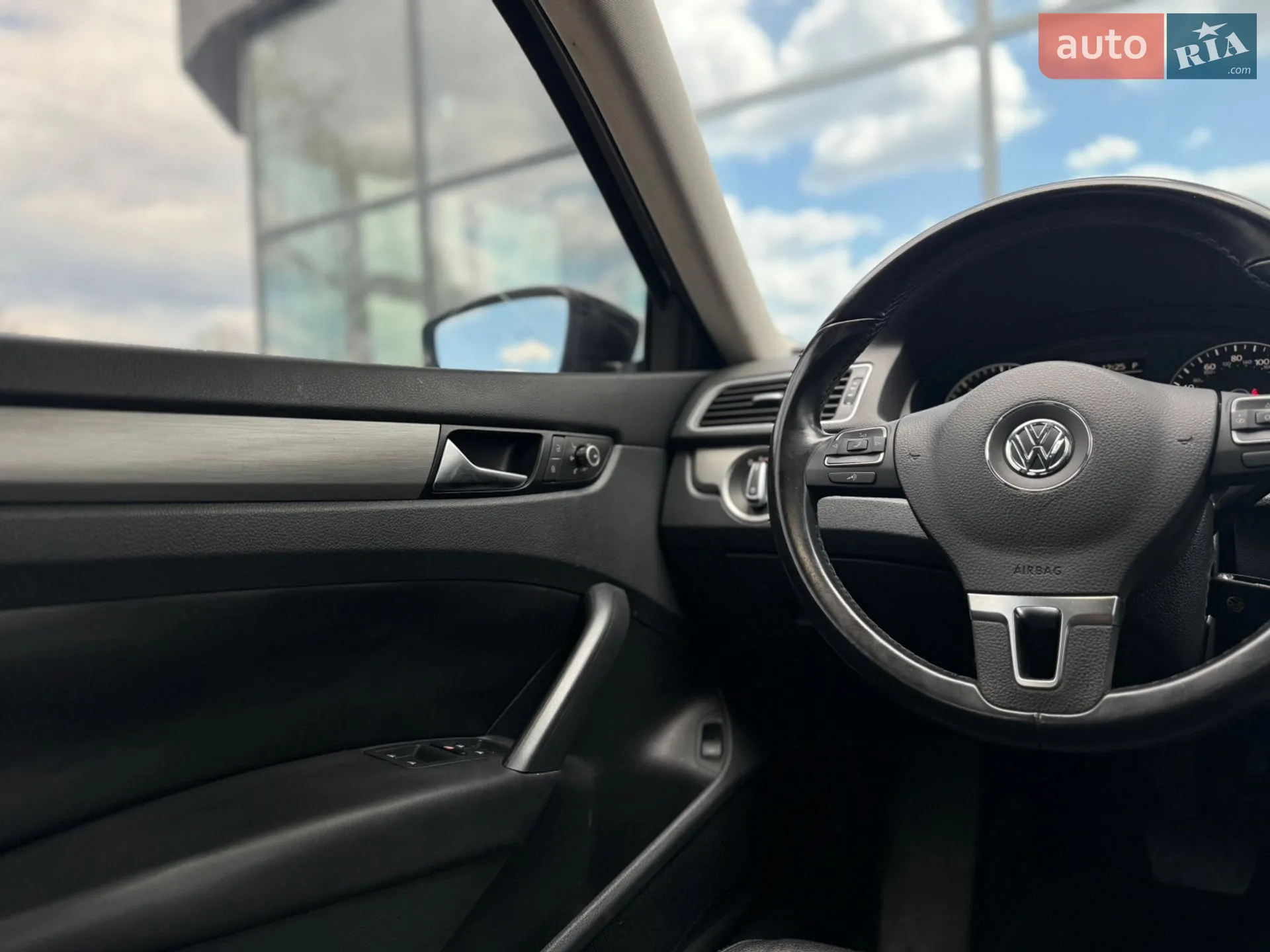 2015 Volkswagen Passat - мініатюра 22