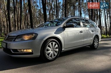 Універсал Volkswagen Passat 2013 в Києві