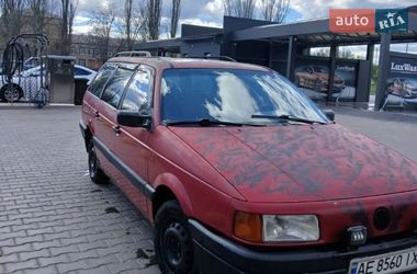 Универсал Volkswagen Passat 1988 в Кривом Роге