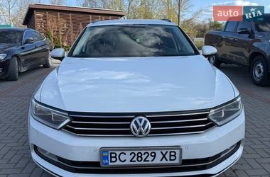 Універсал Volkswagen Passat 2015 в Львові