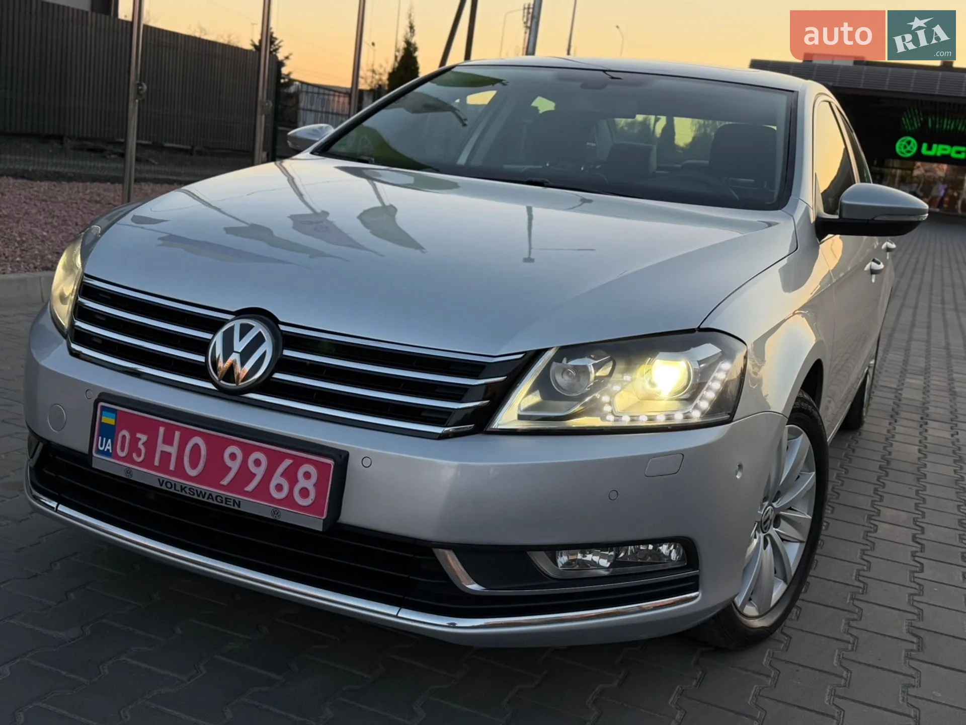 2012 Volkswagen Passat - мініатюра 3